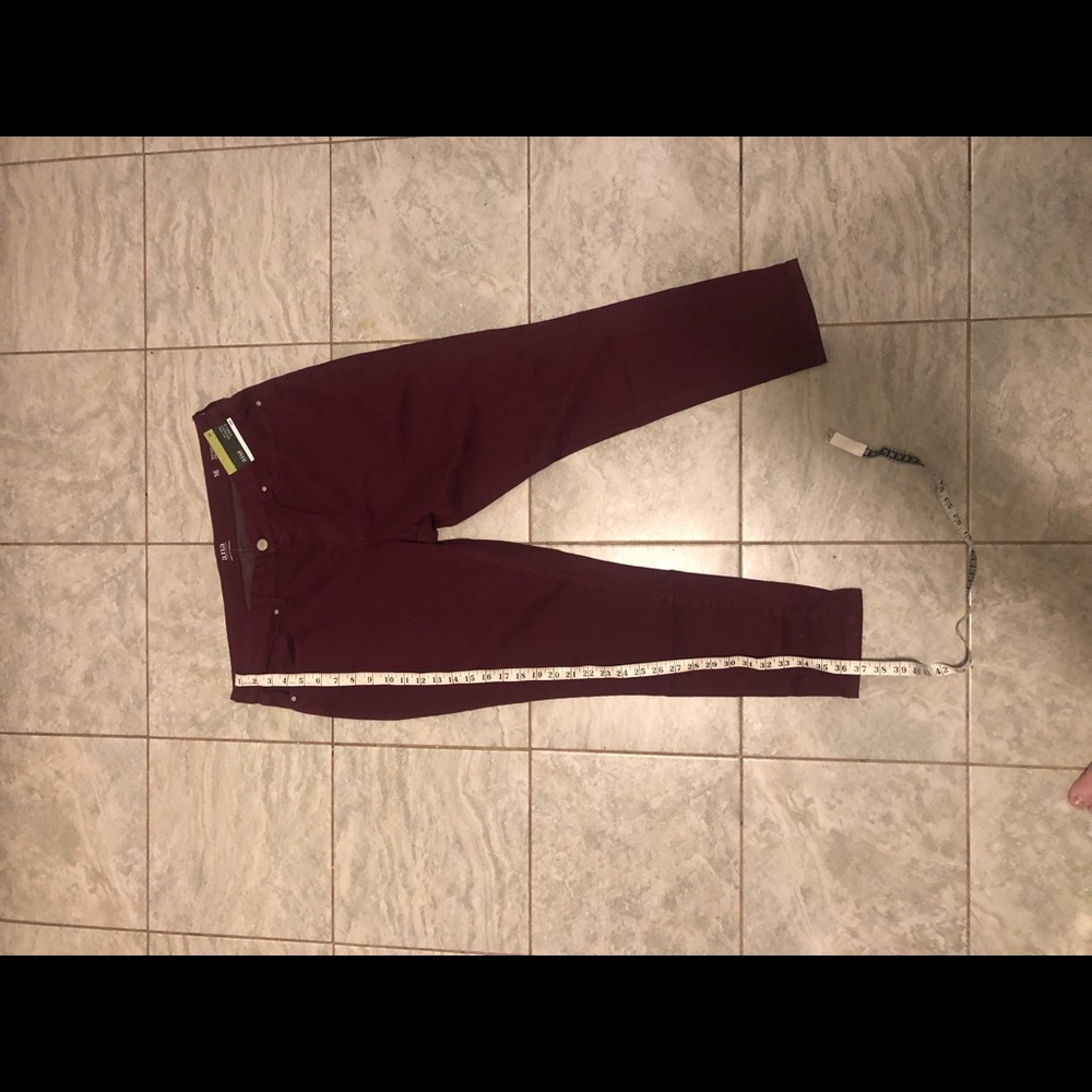 ANA skinny jeans